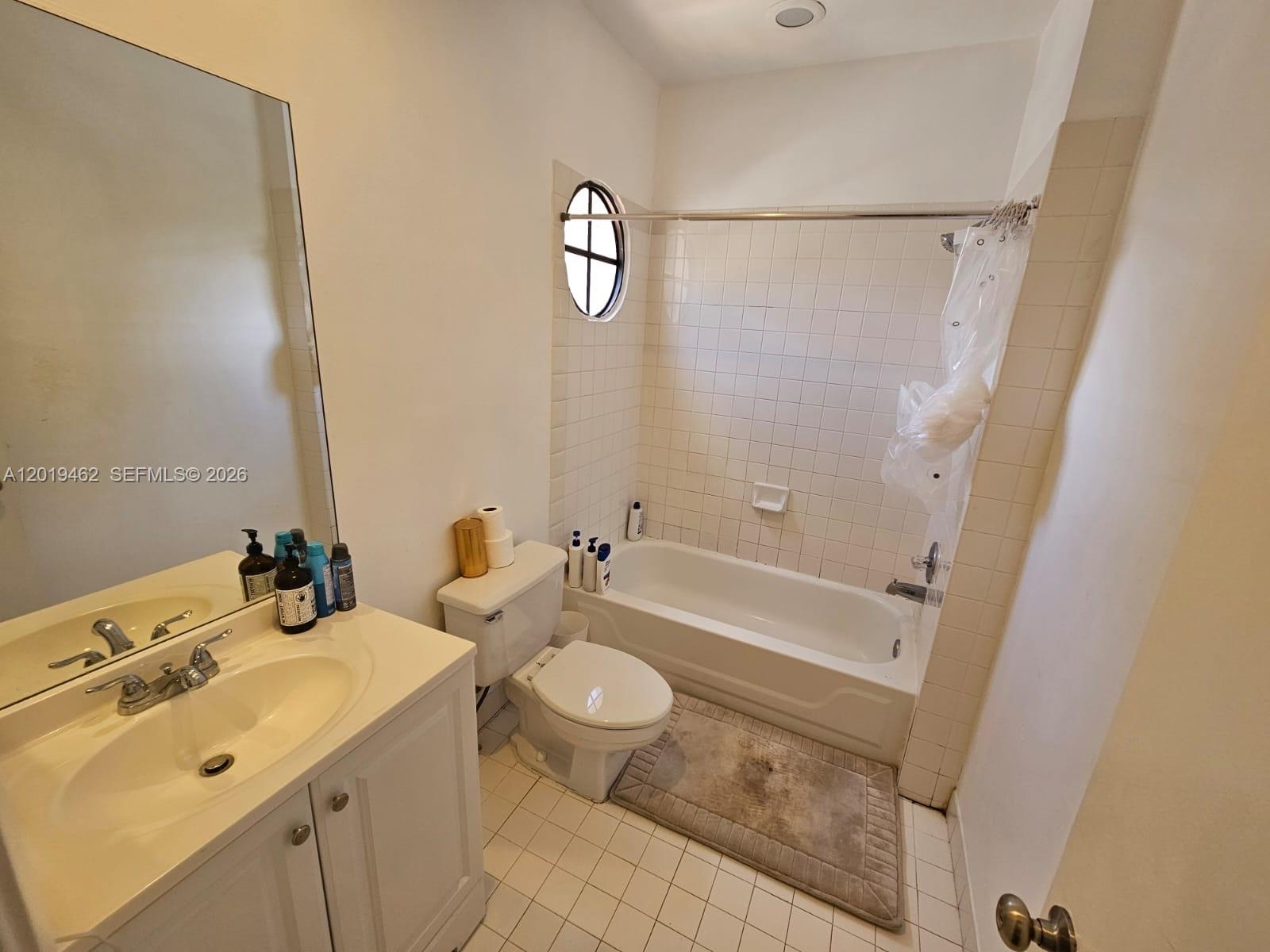 21394 Marina Cove Cir #12-H, Aventura FL 33180