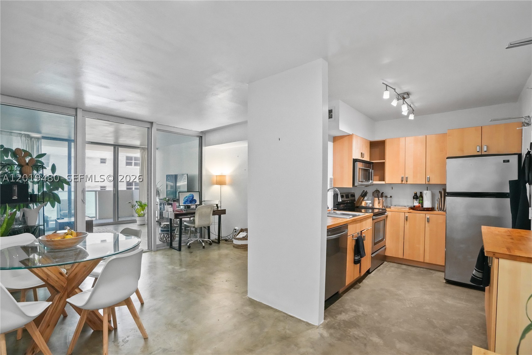 1200 West Ave #819, Miami Beach FL 33139
