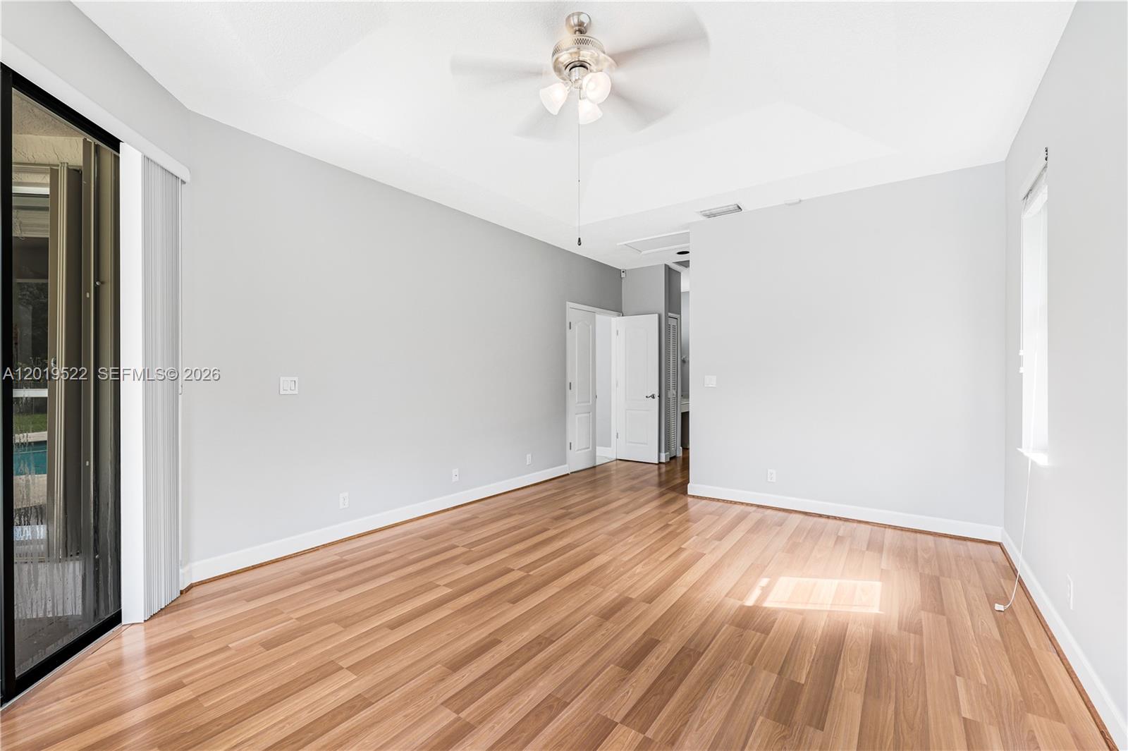 1256 S Manor Dr S, Weston FL 33326