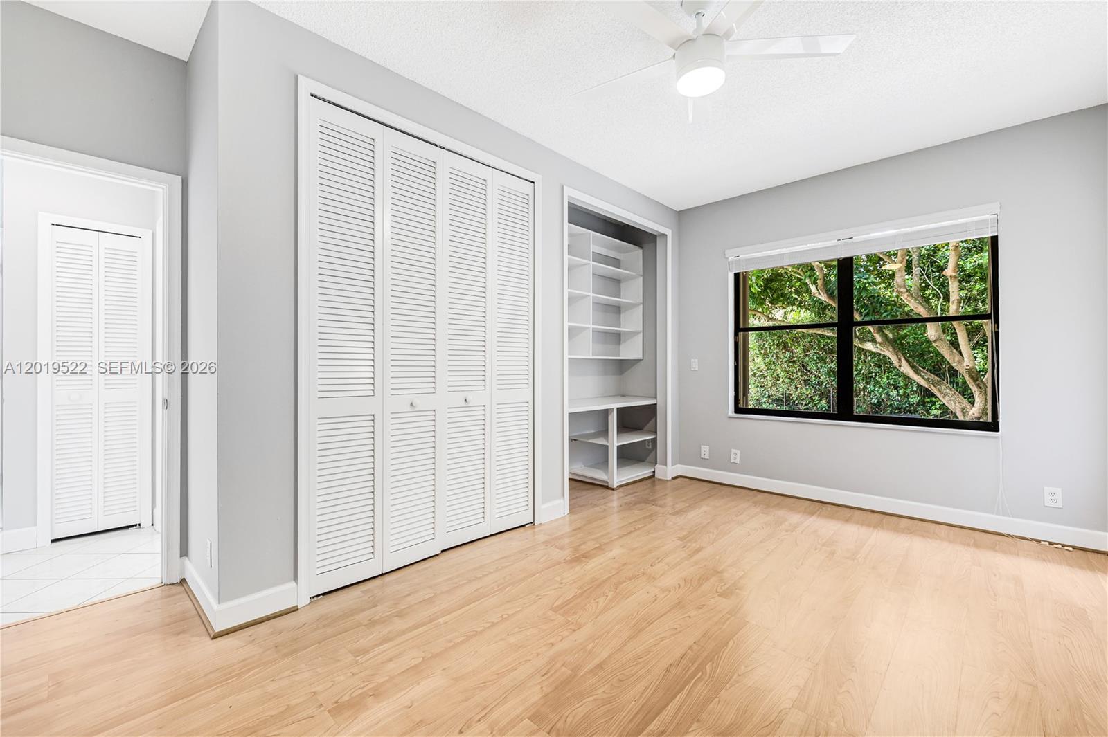 1256 S Manor Dr S, Weston FL 33326