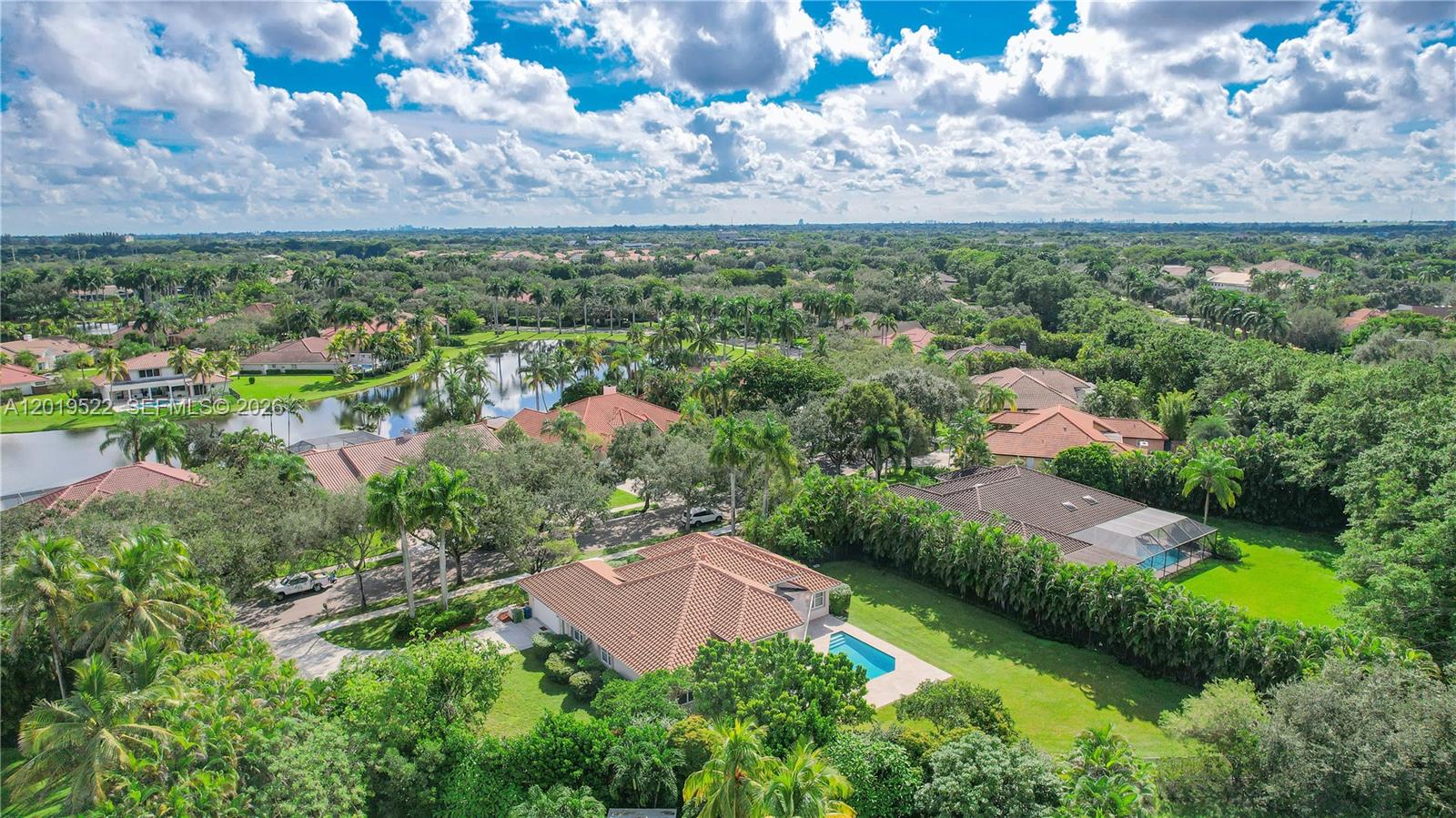 1256 S Manor Dr S, Weston FL 33326