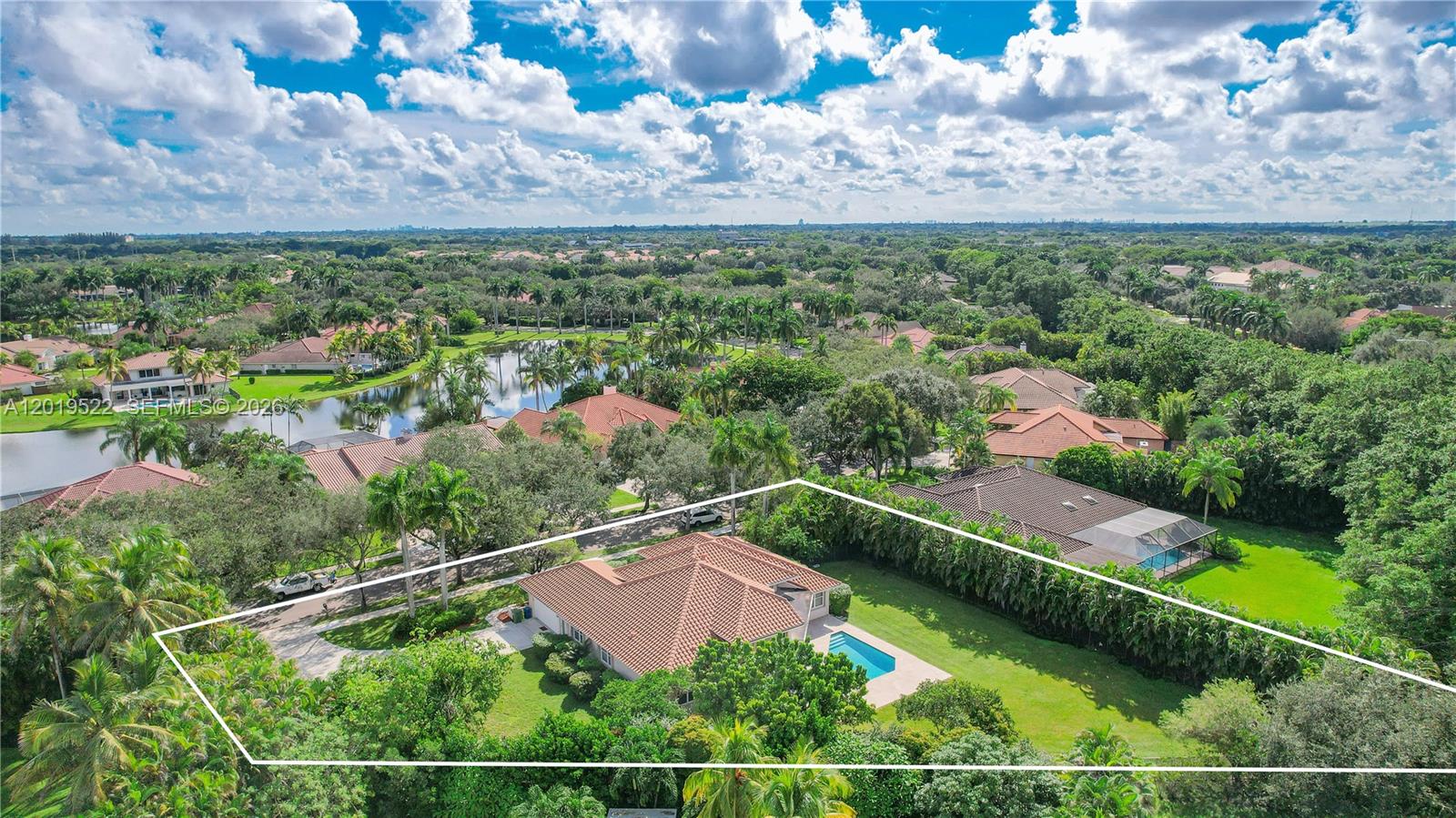 1256 S Manor Dr S, Weston FL 33326
