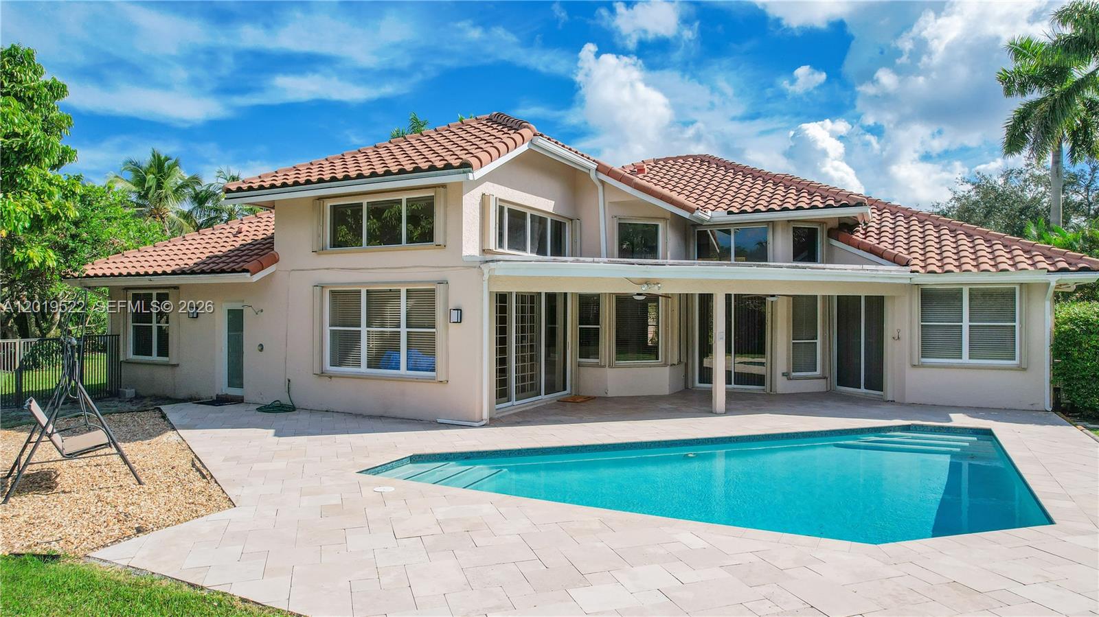 1256 S Manor Dr S, Weston FL 33326