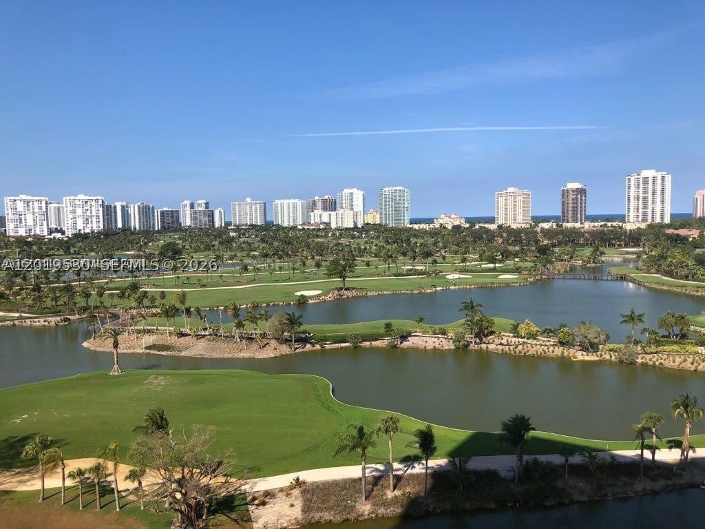 19501 W Country Club Dr #2115, Aventura FL 33180