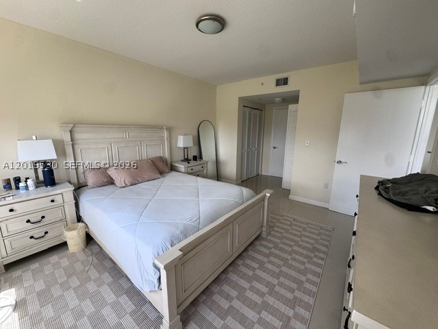 19501 W Country Club Dr #2115, Aventura FL 33180