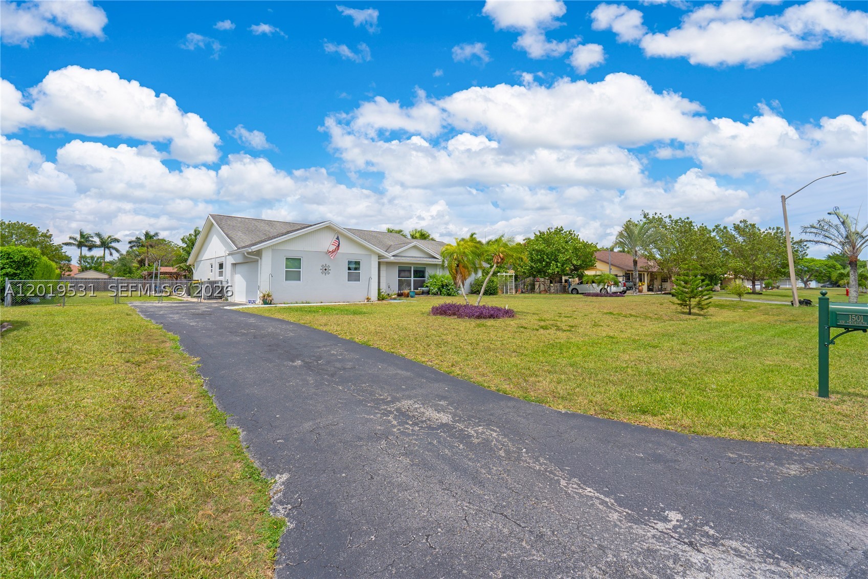 1501 NW 20th St, Homestead FL 33030