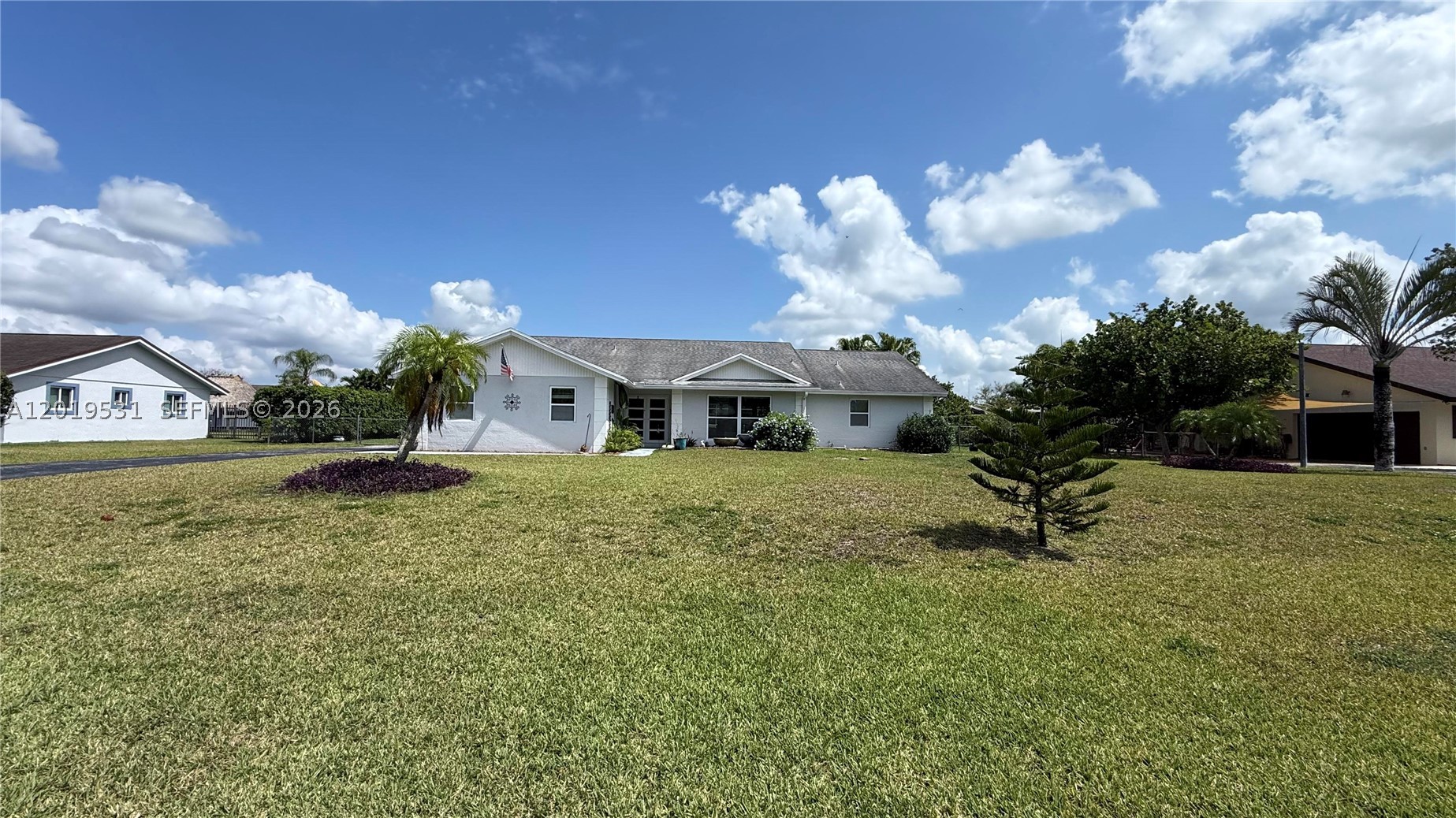 1501 NW 20th St, Homestead FL 33030