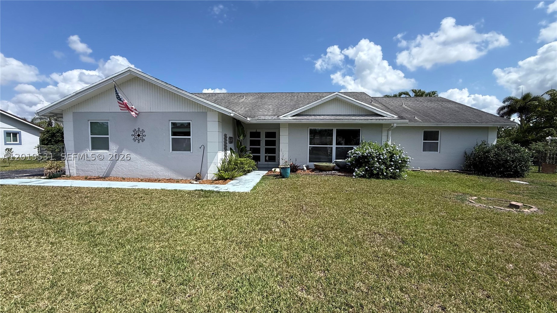 1501 NW 20th St, Homestead FL 33030
