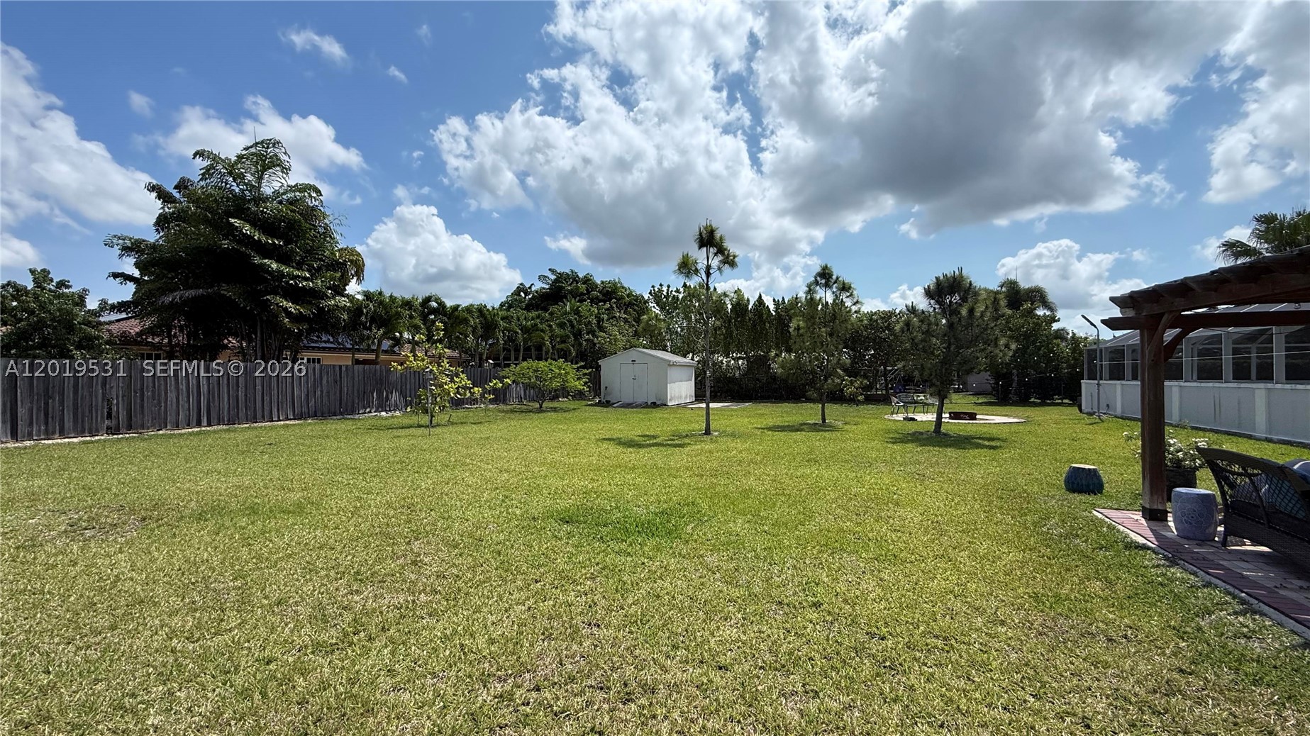 1501 NW 20th St, Homestead FL 33030