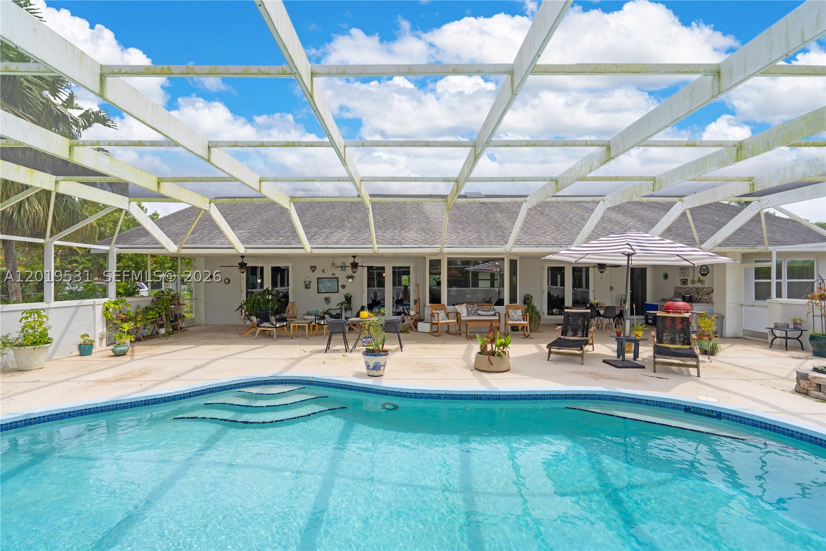 1501 NW 20th St, Homestead FL 33030
