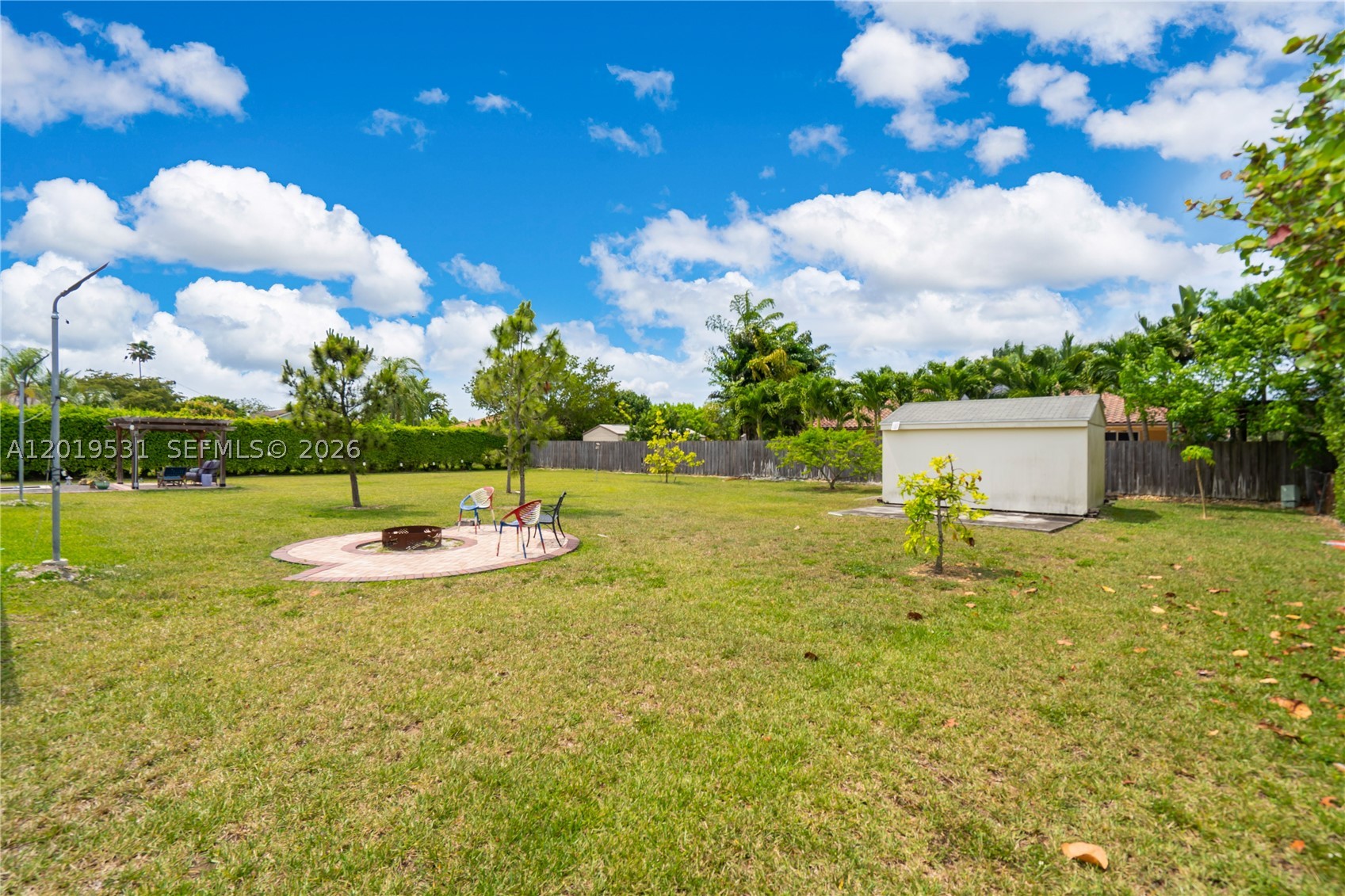 1501 NW 20th St, Homestead FL 33030