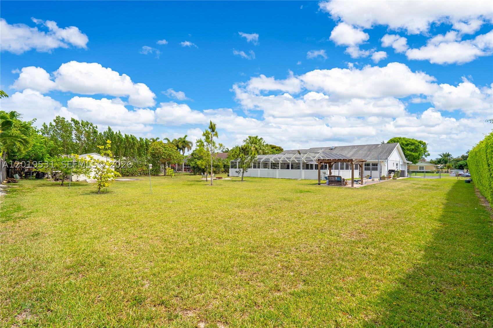 1501 NW 20th St, Homestead FL 33030