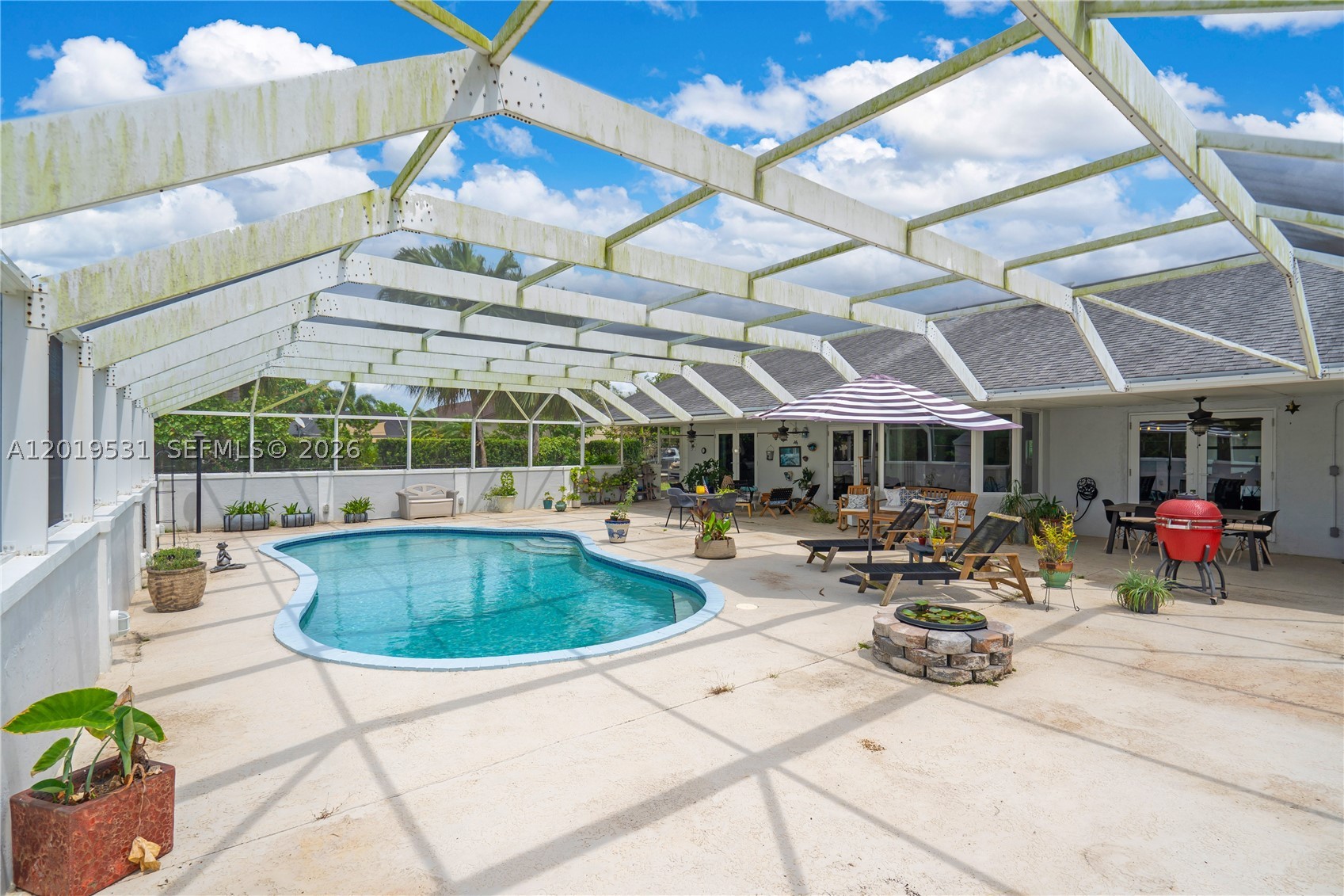 1501 NW 20th St, Homestead FL 33030