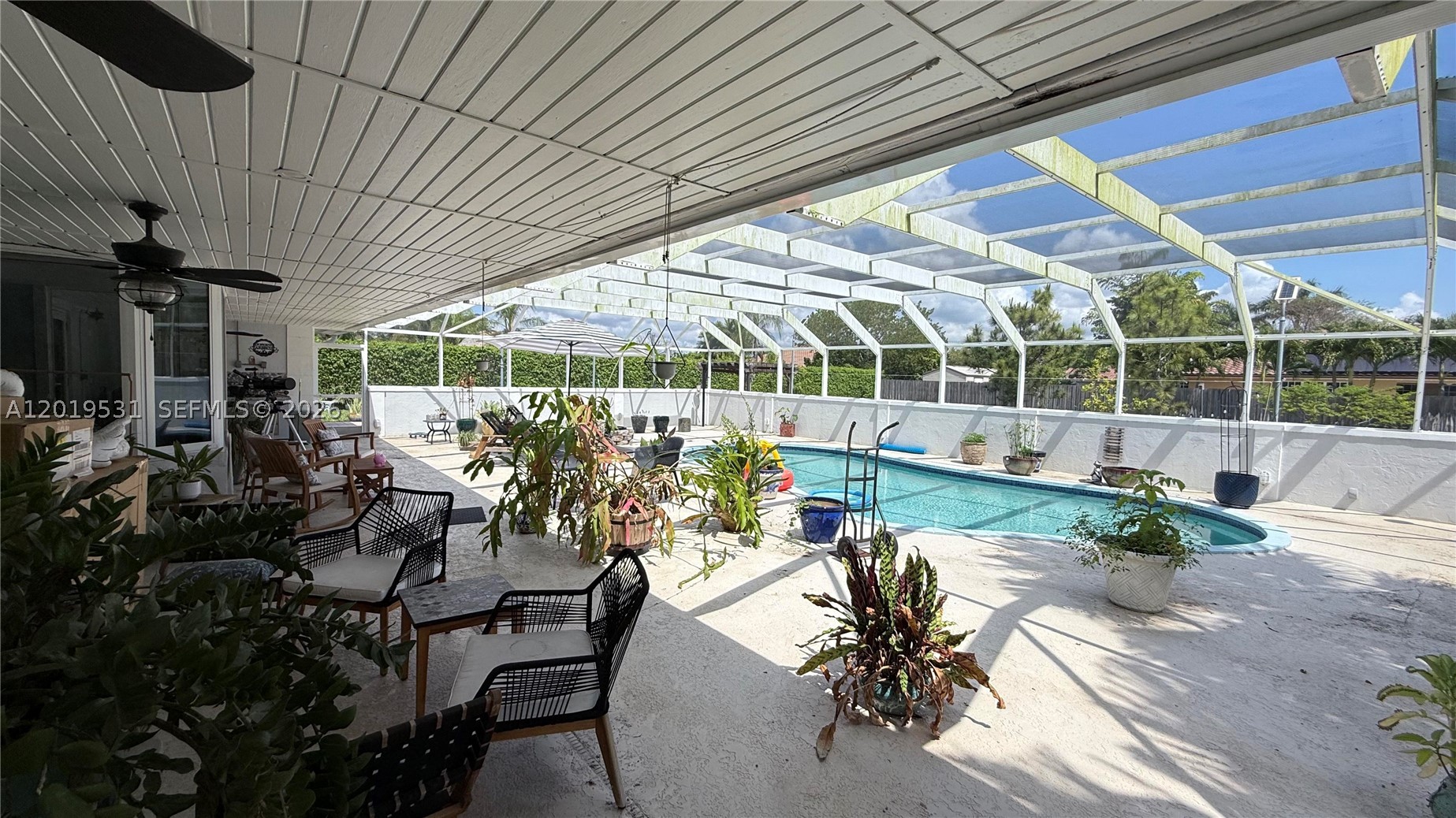 1501 NW 20th St, Homestead FL 33030