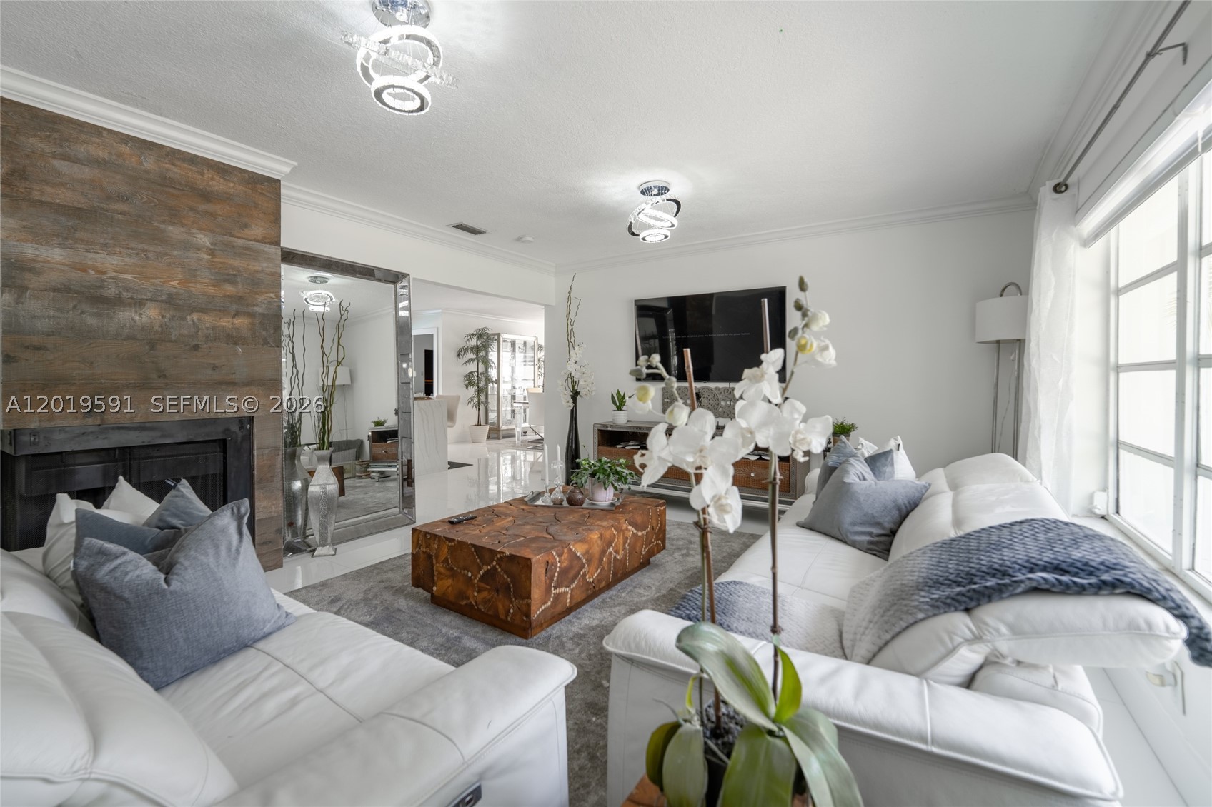 1465 NE 53rd St, Fort Lauderdale FL 33334