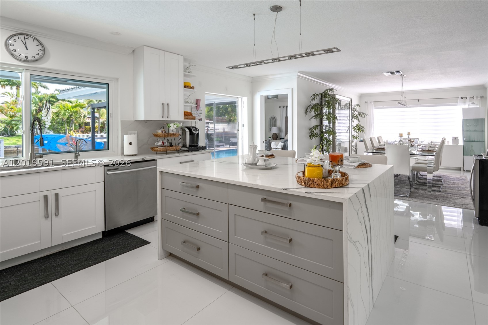 1465 NE 53rd St, Fort Lauderdale FL 33334
