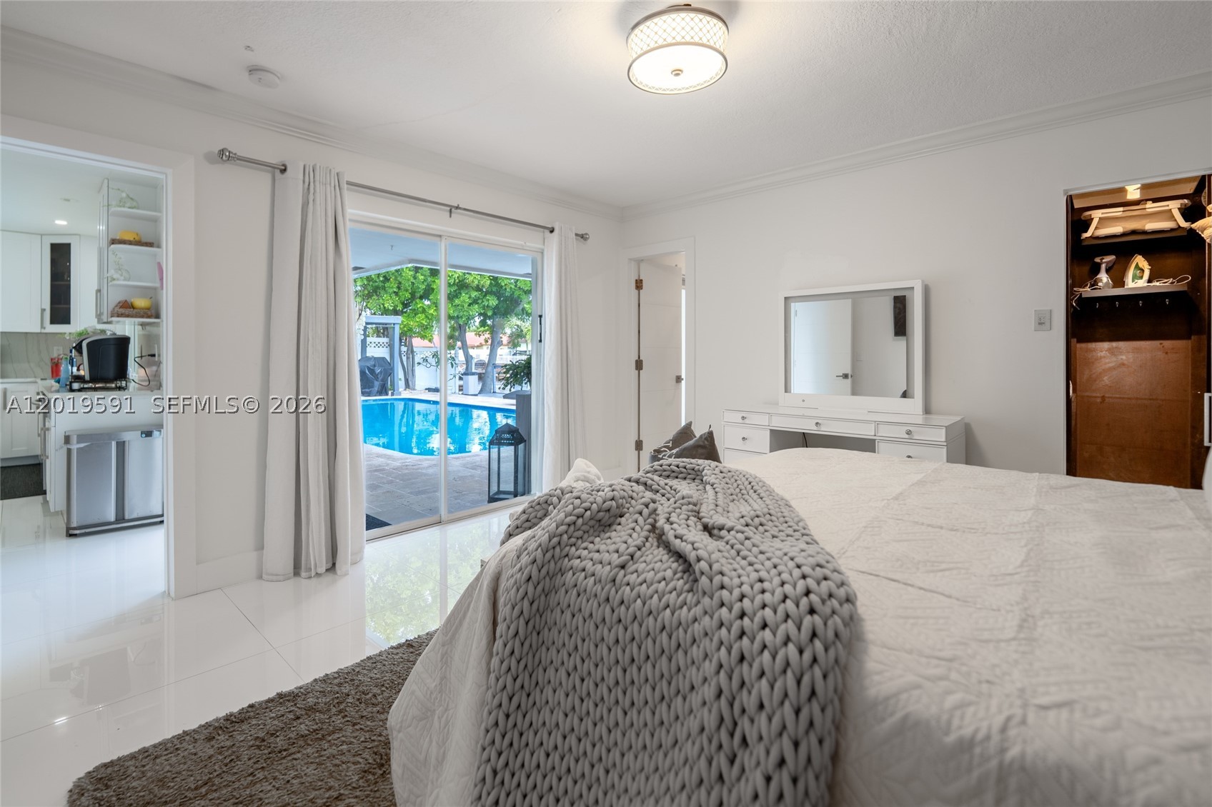 1465 NE 53rd St, Fort Lauderdale FL 33334