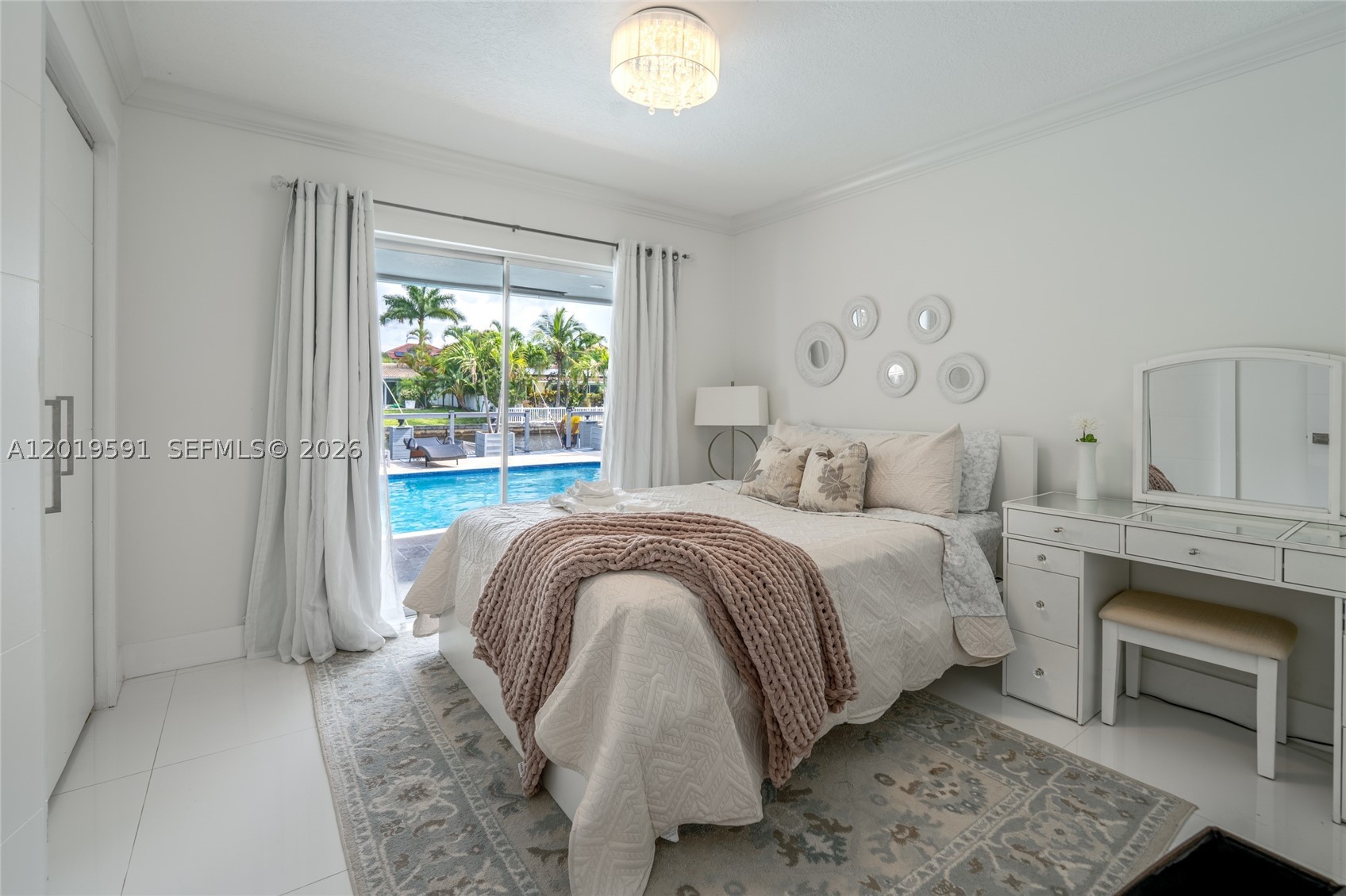 1465 NE 53rd St, Fort Lauderdale FL 33334
