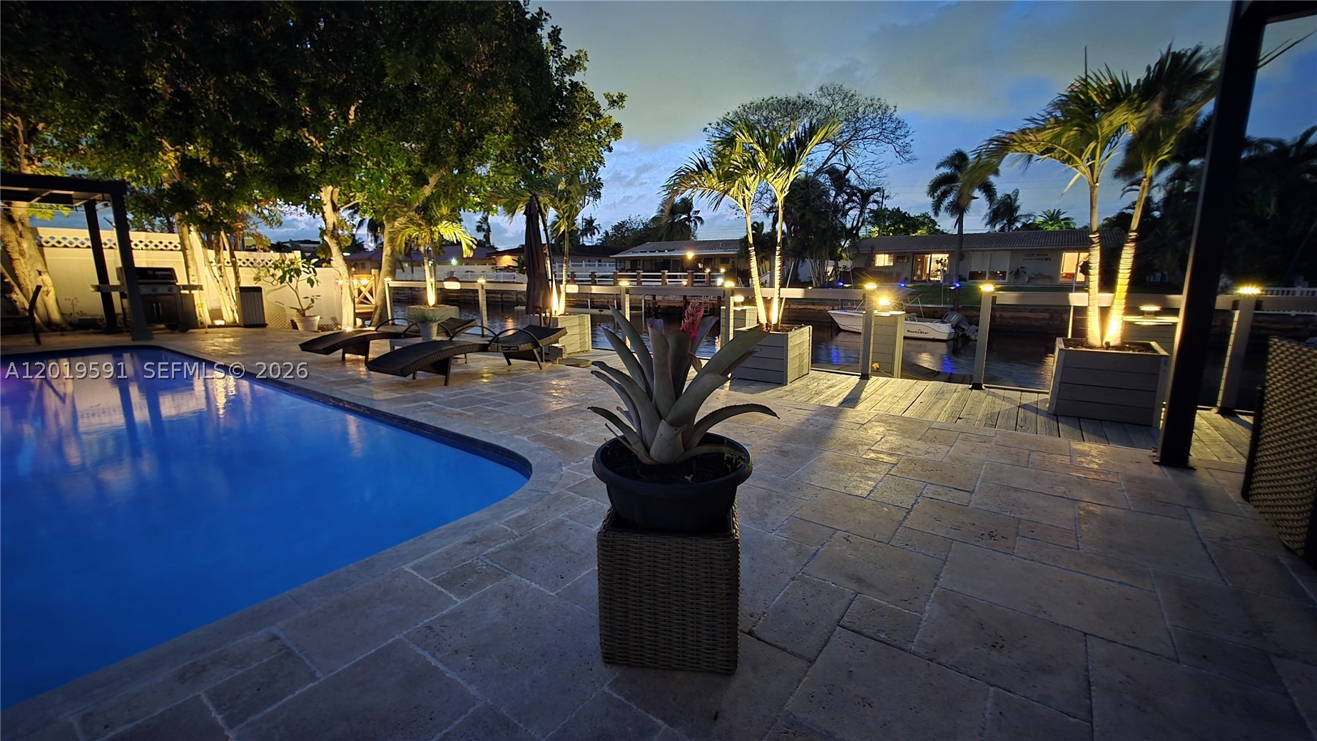 1465 NE 53rd St, Fort Lauderdale FL 33334