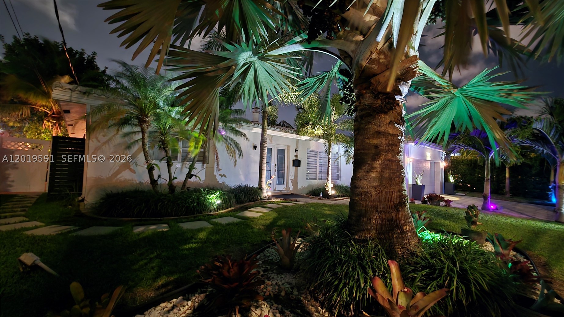 1465 NE 53rd St, Fort Lauderdale FL 33334