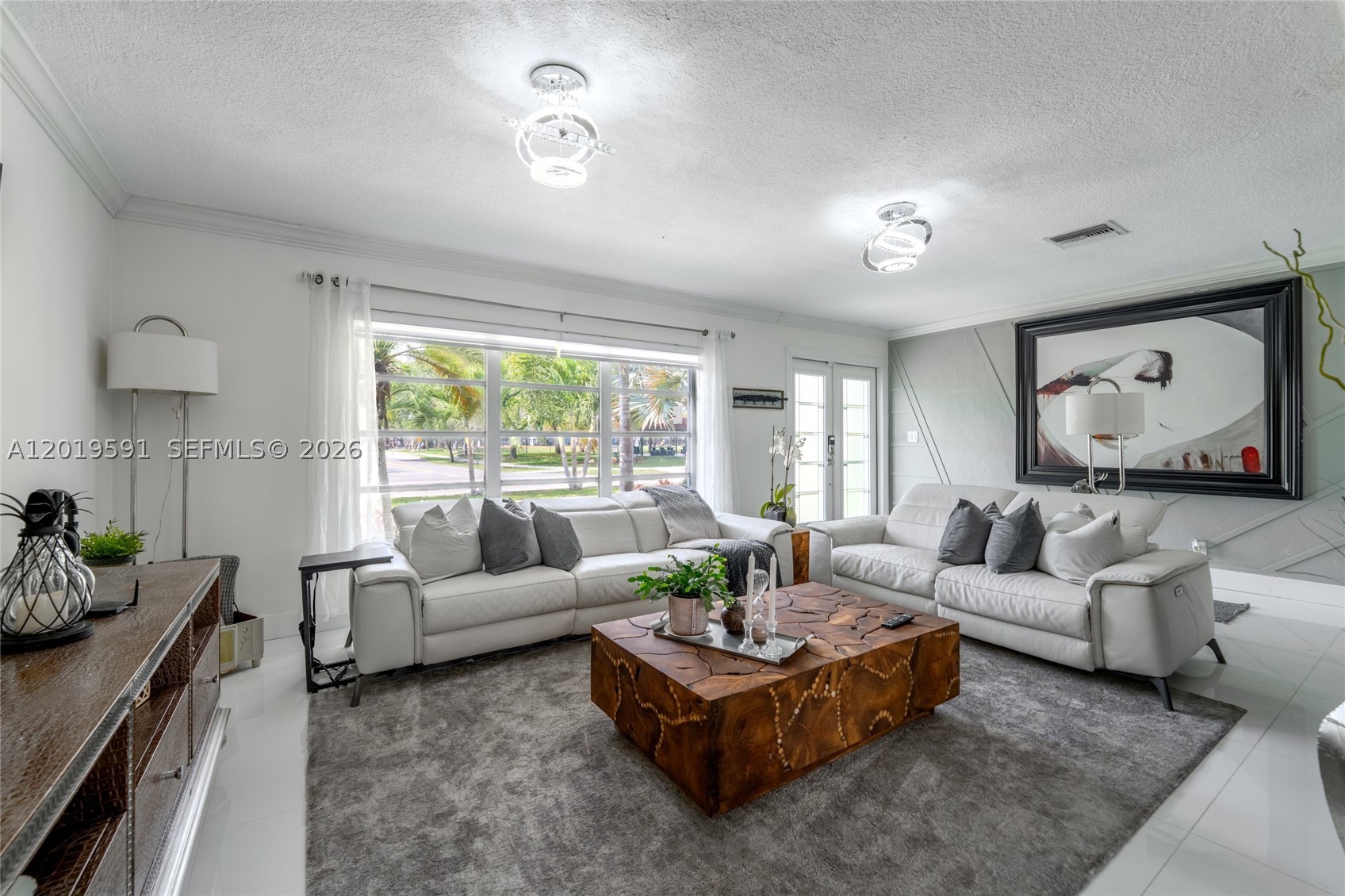 1465 NE 53rd St, Fort Lauderdale FL 33334