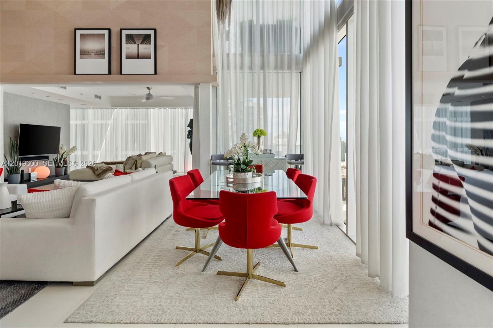 1040 Biscayne Blvd #4607, Miami FL 33132