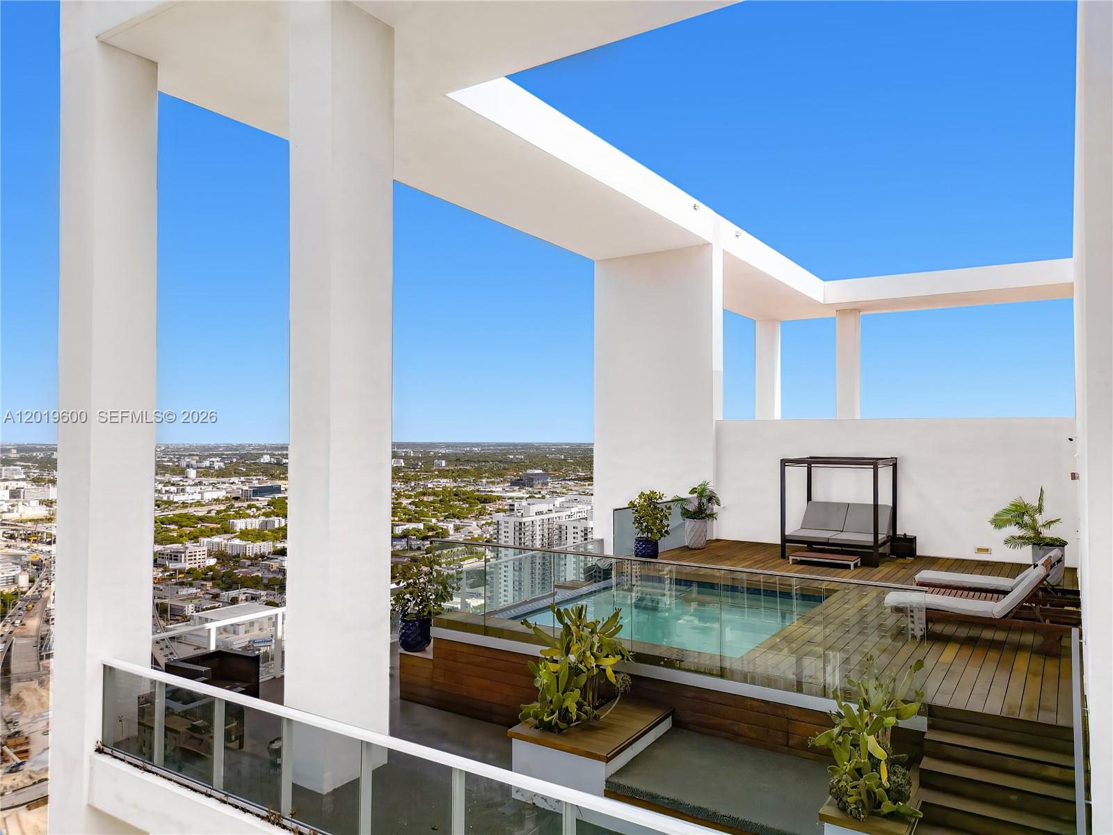 1040 Biscayne Blvd #4607, Miami FL 33132