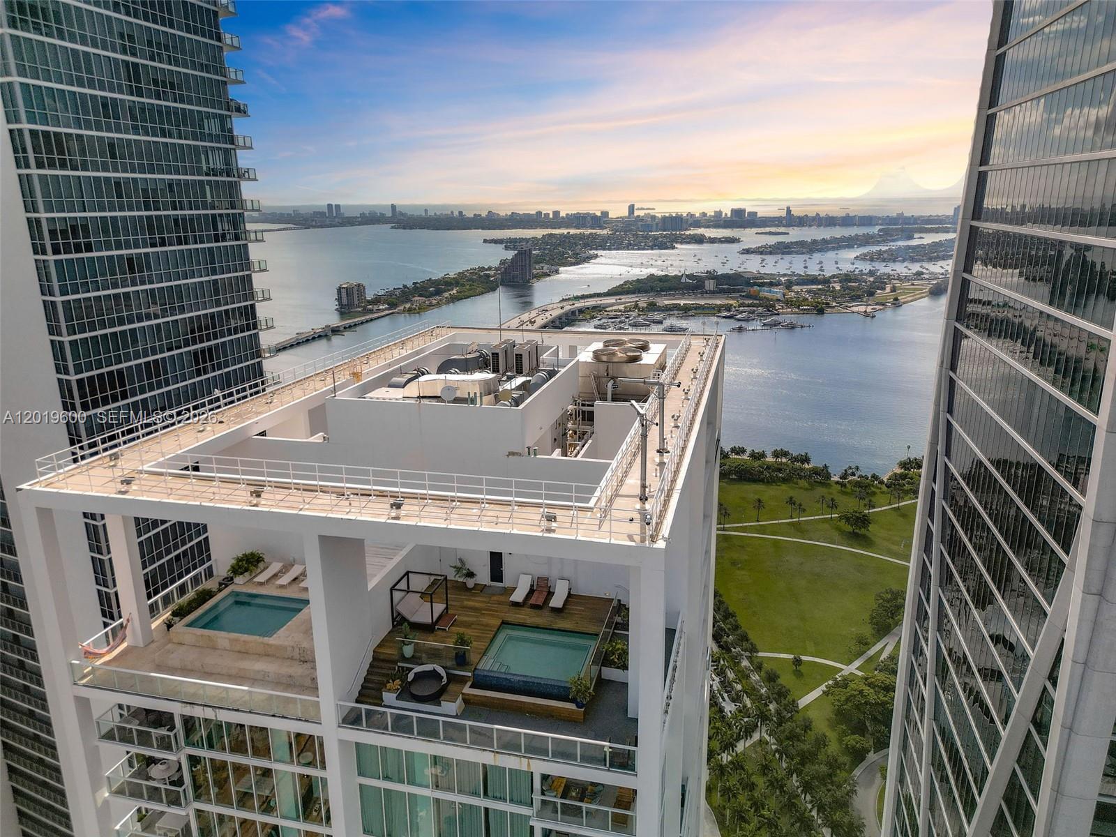 1040 Biscayne Blvd #4607, Miami FL 33132