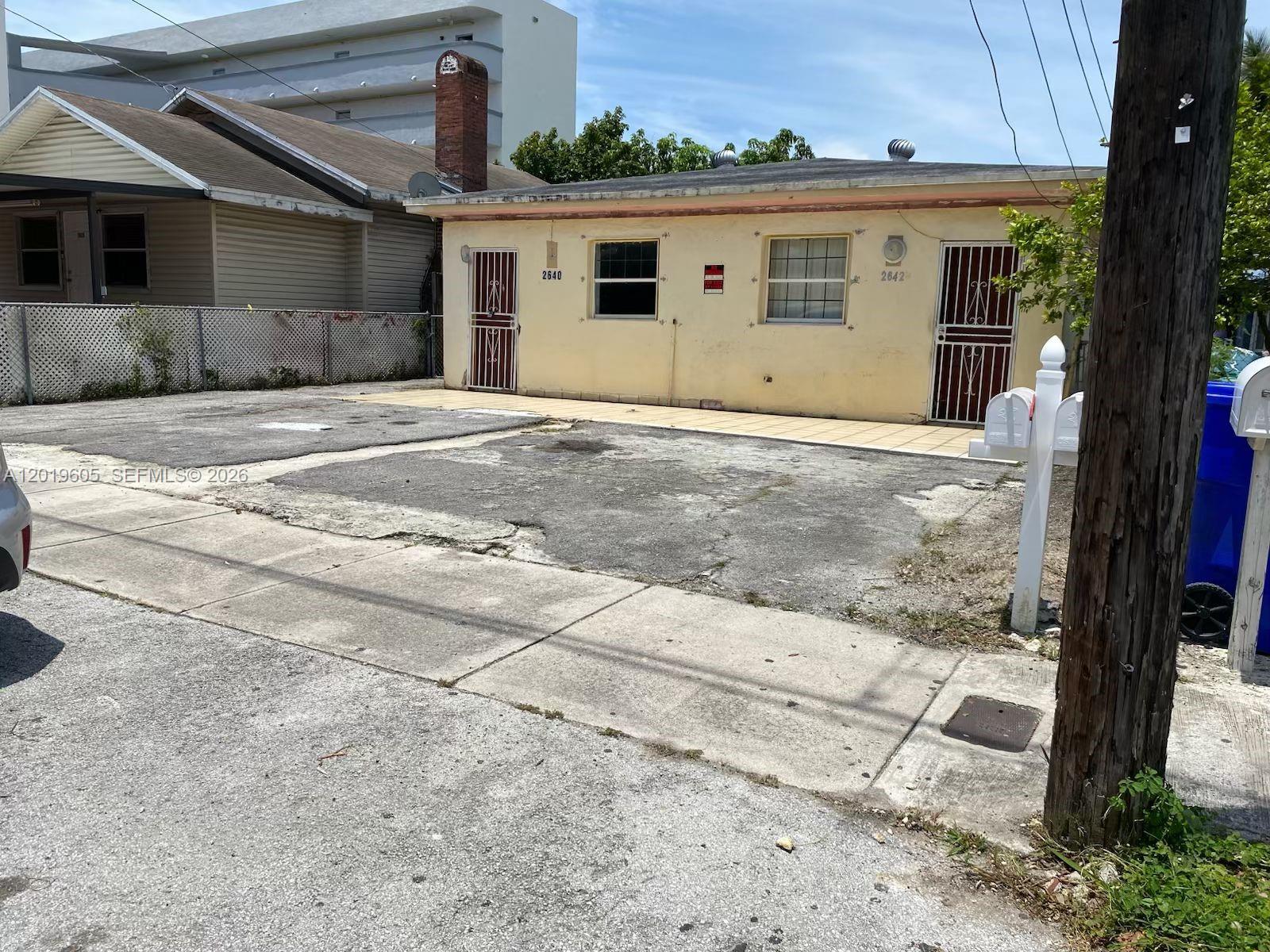 2640 NW 23rd Ct, Miami FL 33142