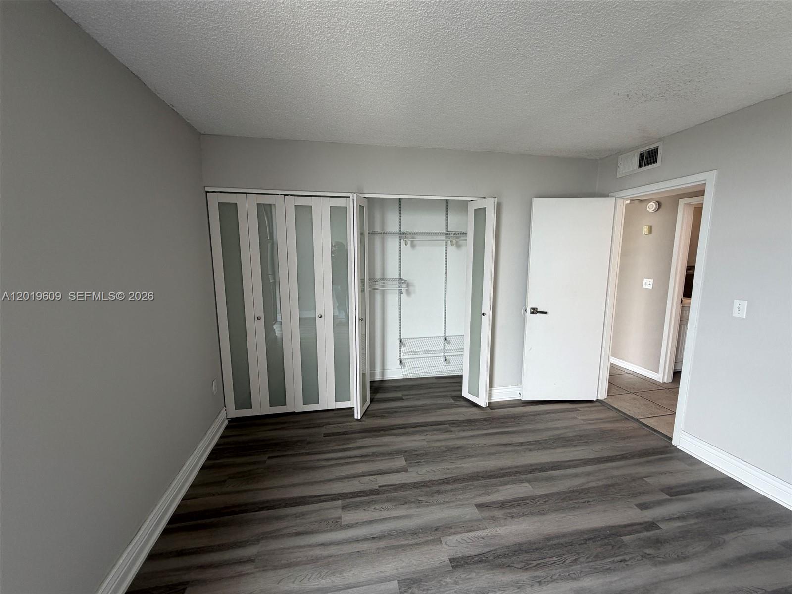 2350 NE 135th St #1110, North Miami FL 33181