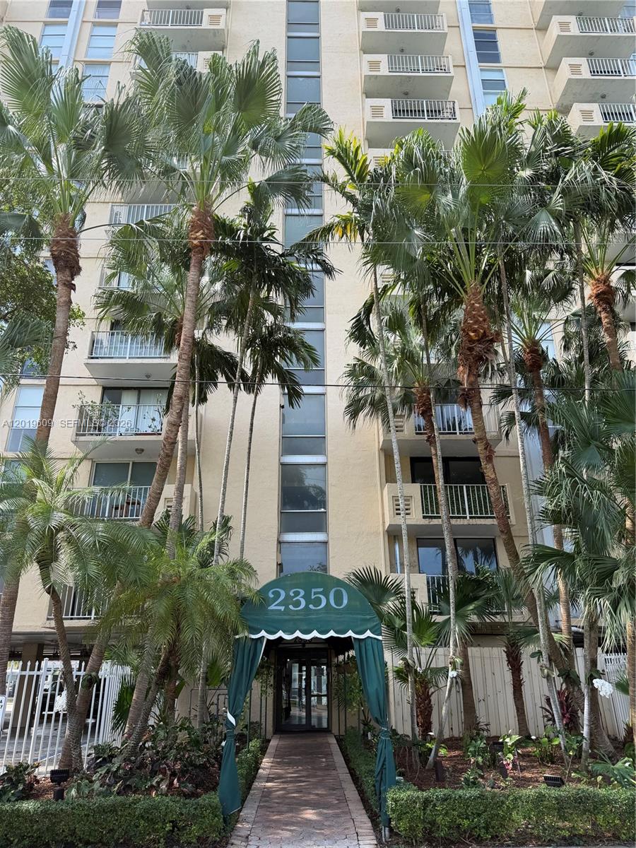 2350 NE 135th St #1110, North Miami FL 33181