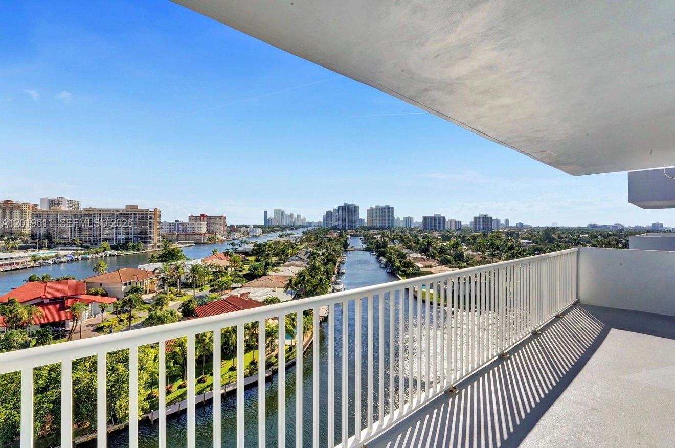 137 Golden Isles Dr #1006, Hallandale Beach FL 33009