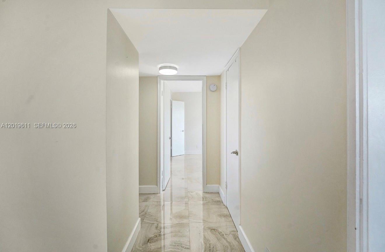 137 Golden Isles Dr #1006, Hallandale Beach FL 33009