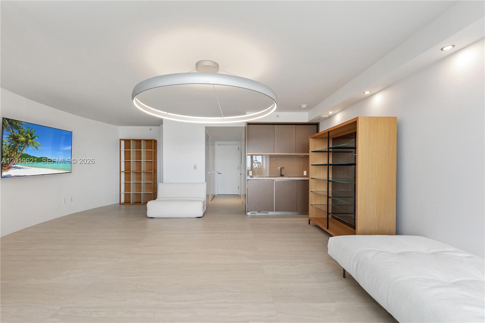 18975 Collins Ave #2202/C-1, Sunny Isles Beach FL 33160