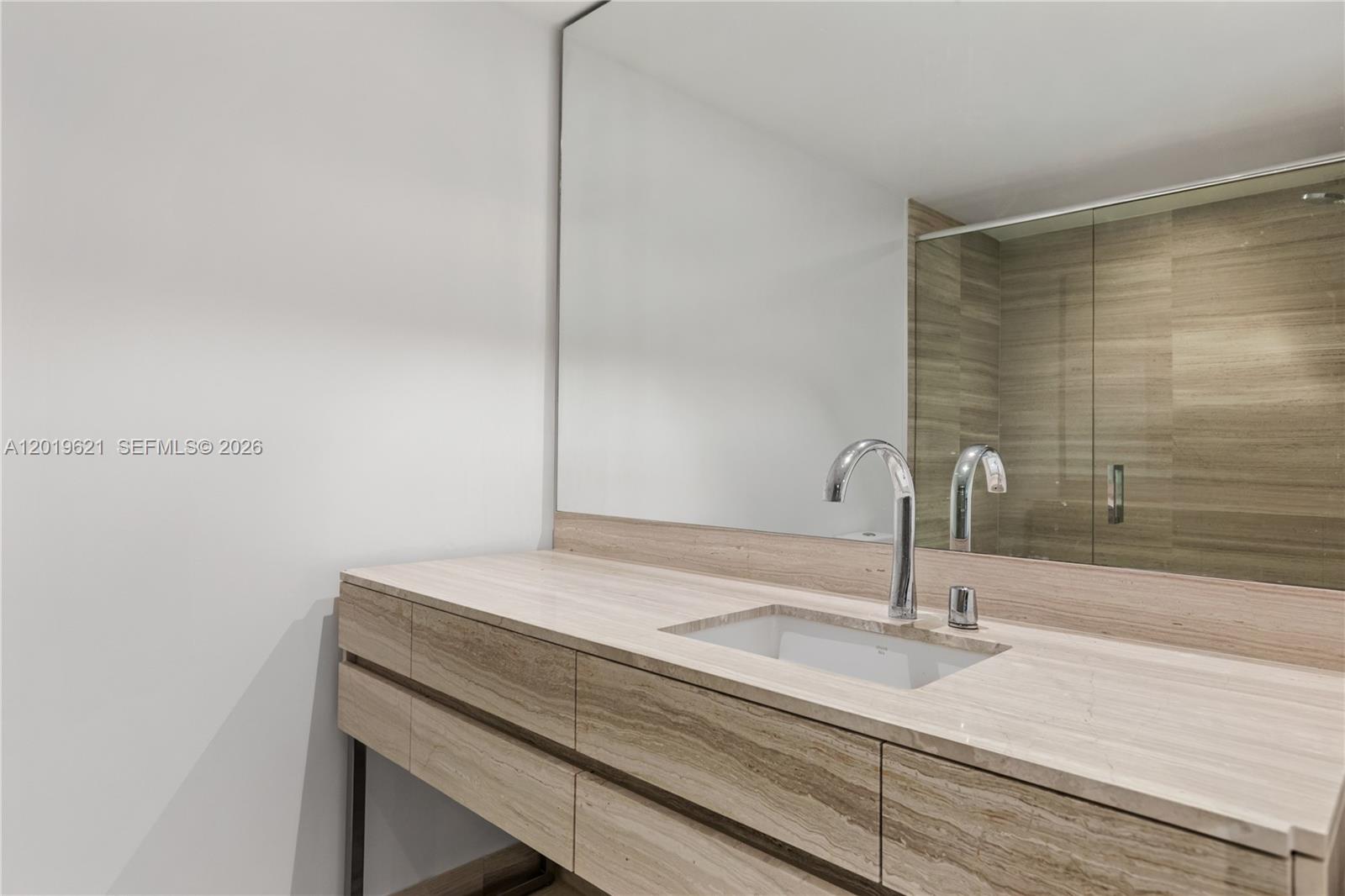 18975 Collins Ave #2202/C-1, Sunny Isles Beach FL 33160