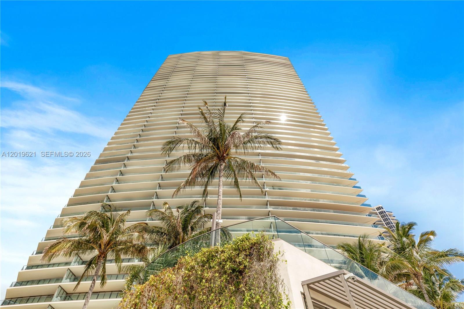 18975 Collins Ave #2202/C-1, Sunny Isles Beach FL 33160