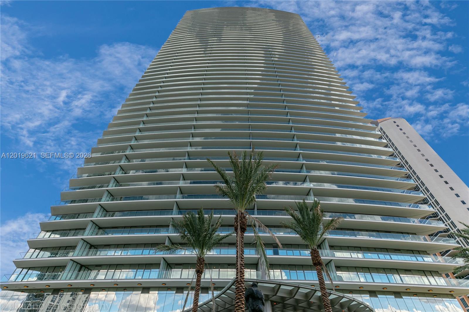 18975 Collins Ave #2202/C-1, Sunny Isles Beach FL 33160