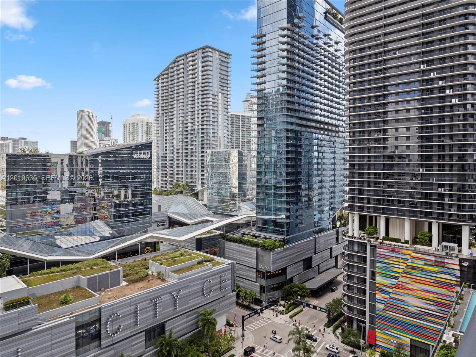 55 SW 9th St #1810, Miami FL 33130