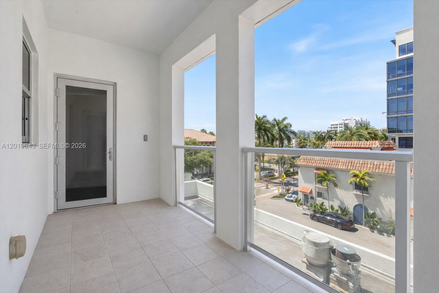 455 E Palmetto Park Rd #3, Boca Raton FL 33432