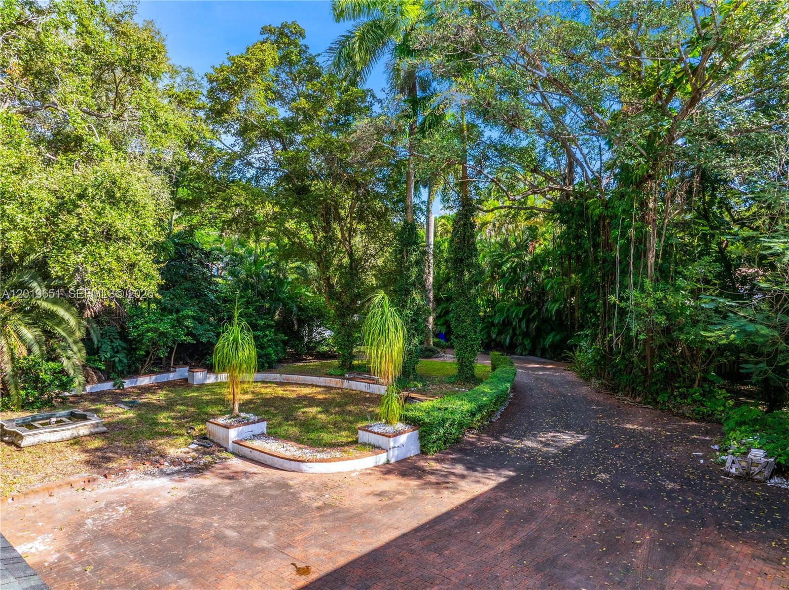 3720 Poinciana Ave, Miami FL 33133