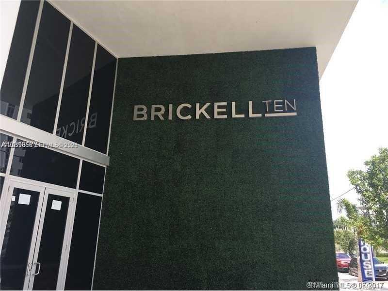 1010 SW 2nd Ave #1105, Miami FL 33130