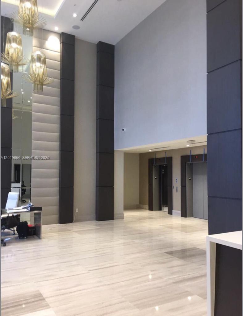 1010 SW 2nd Ave #1105, Miami FL 33130