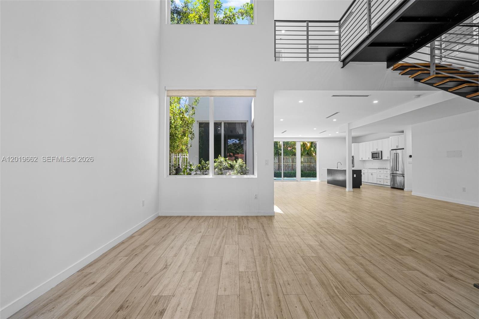 1816 SW 23rd St, Miami FL 33145