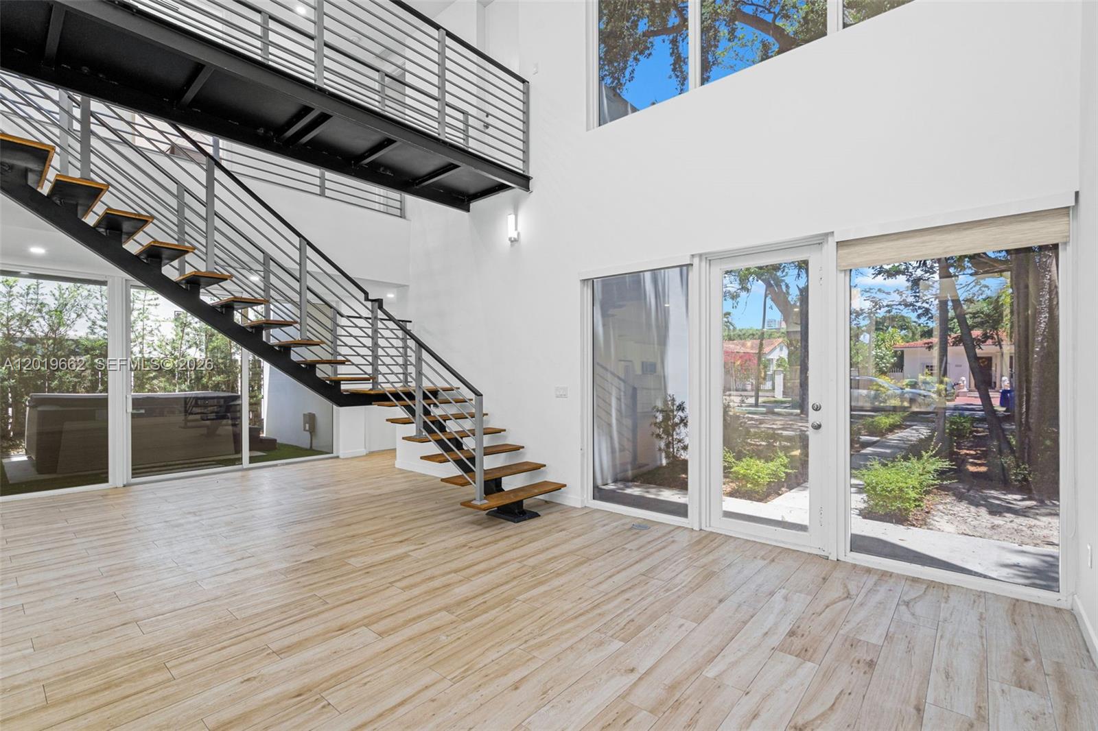 1816 SW 23rd St, Miami FL 33145