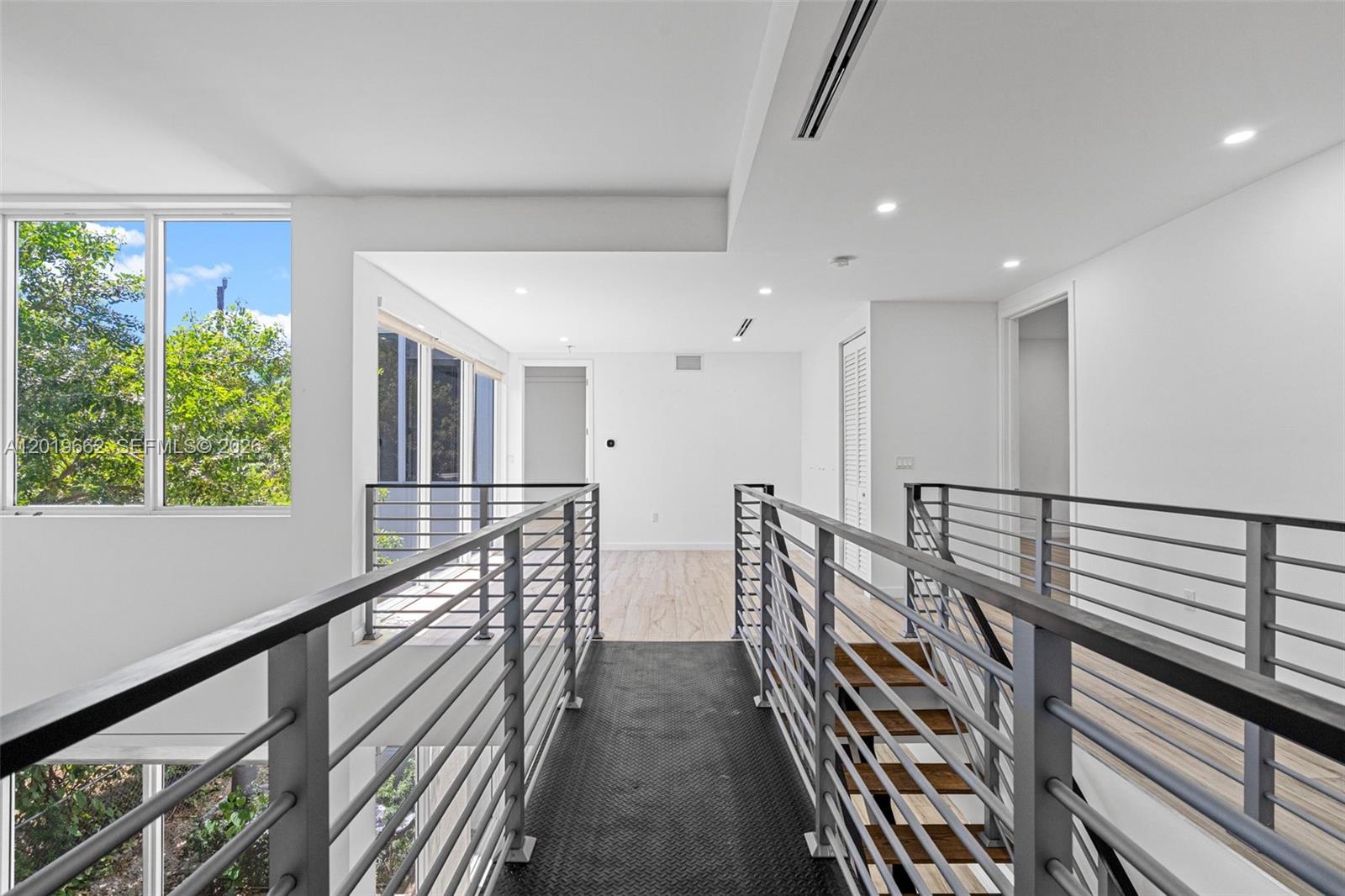 1816 SW 23rd St, Miami FL 33145