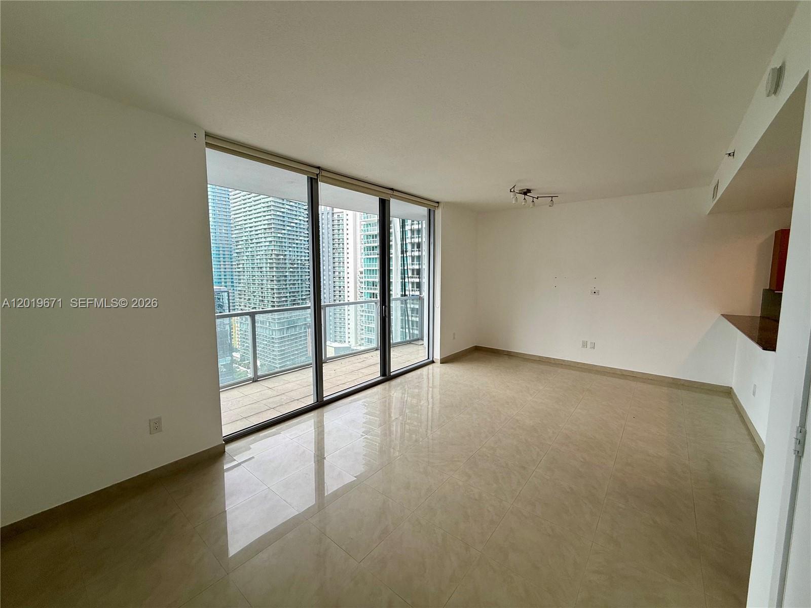 1060 Brickell Ave #2409, Miami FL 33131