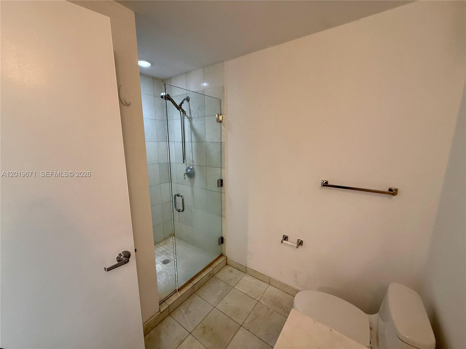 1060 Brickell Ave #2409, Miami FL 33131