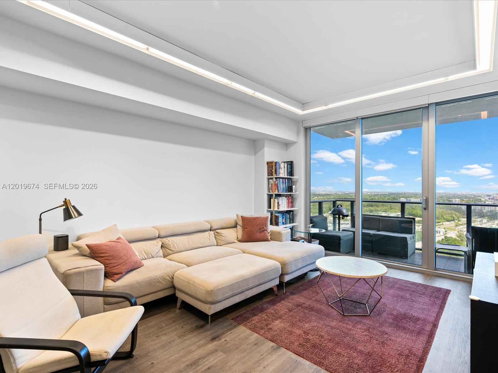 16385 Biscayne Blvd #3103, North Miami Beach FL 33160
