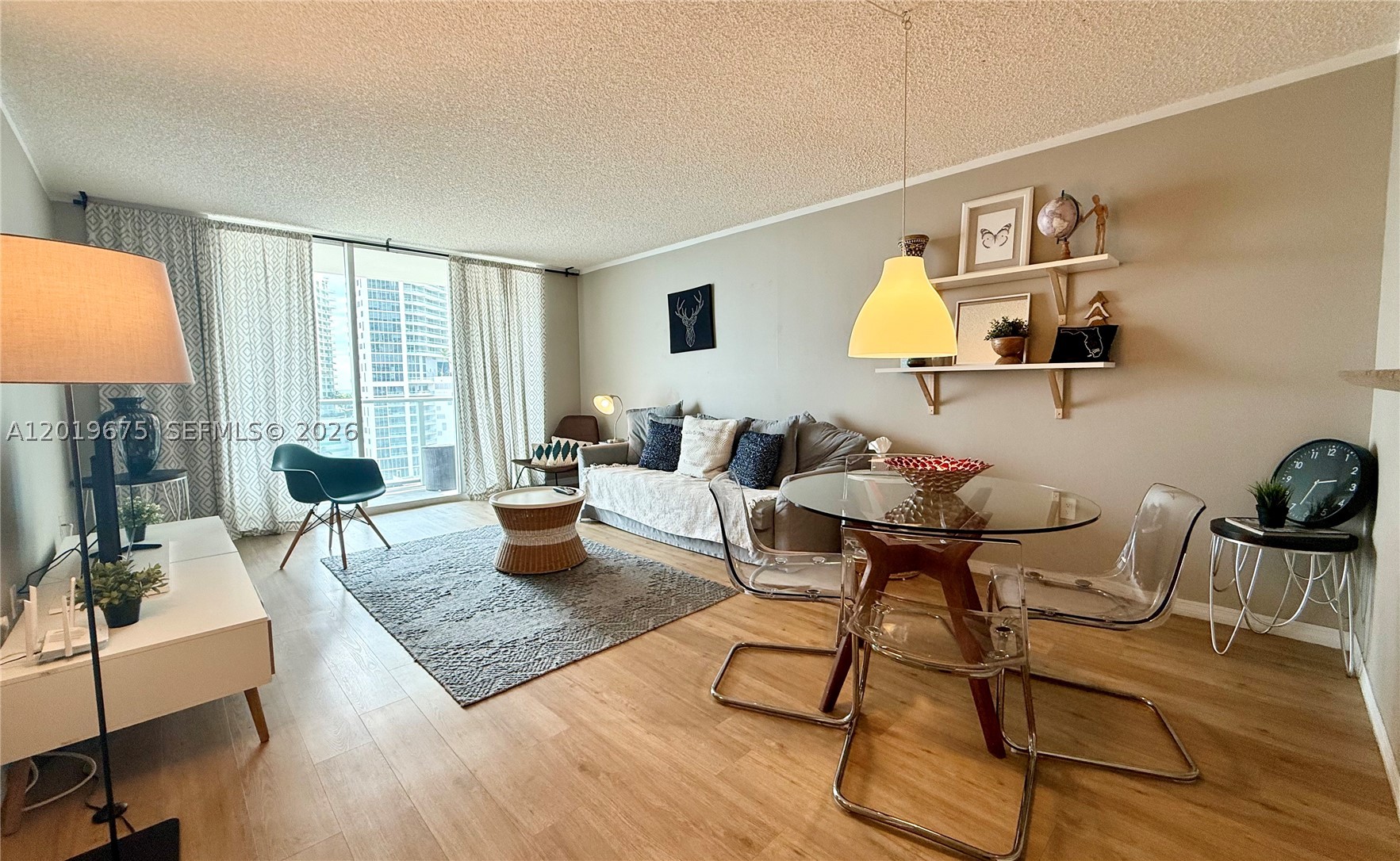 1155 Brickell Bay Dr #1205, Miami FL 33131