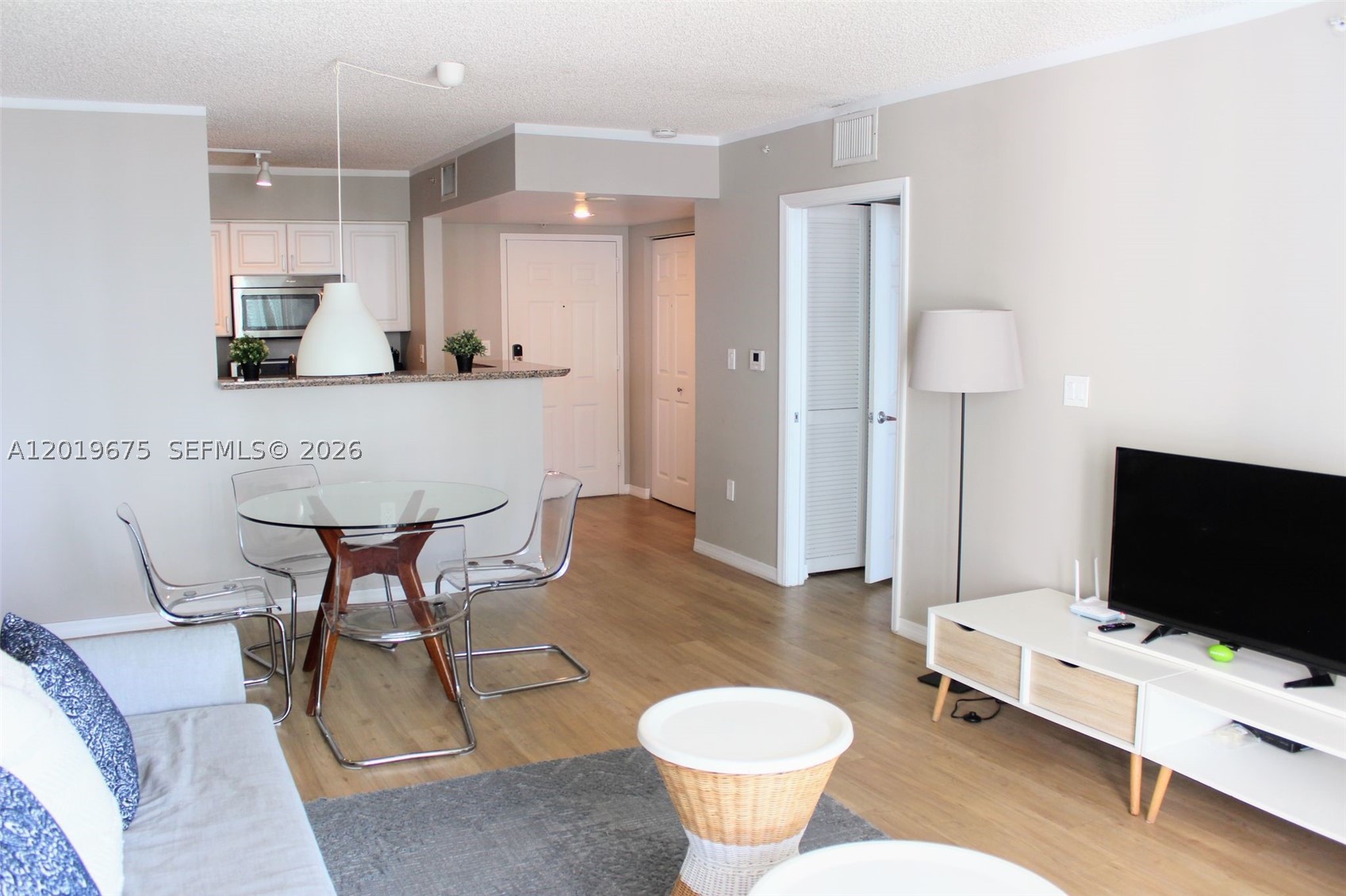 1155 Brickell Bay Dr #1205, Miami FL 33131